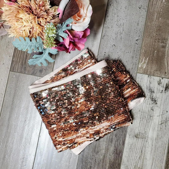 EXPRESS Rose Gold Sequin Infinity Scarf ONE SIZE EUC - Picture 1 of 16
